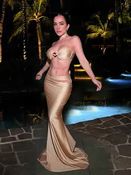 Uzun Cover up mini etek ile Mayo için 3 Parça Bikini Setleri Mayo Zarif Monokini Yaz Plaj Kıyafeti Mayo K124