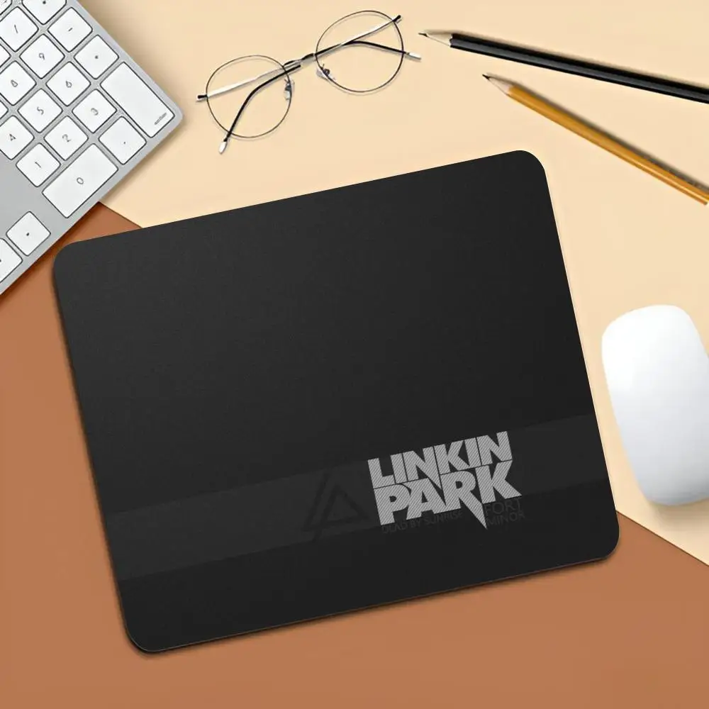 Band L-Linkin P-Park Cool Mouse Pad Gaming Laptops Keyboard Mat Deskmat Pc Accessories Desk Protector Mousepad Gamer Mats Anime