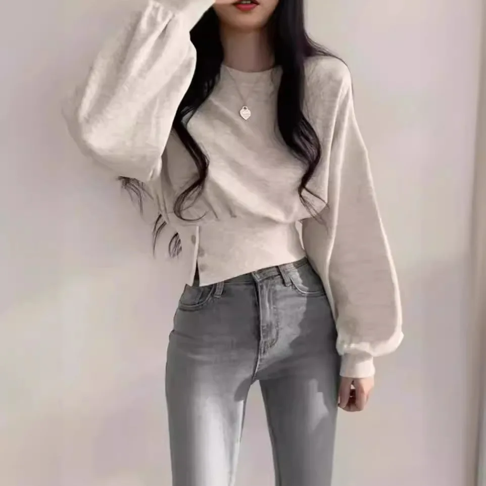 Chic Autumn Niche Design Round Neck Button Waist Slimming Long Sleeve Short Pullover Sweatshirt For Women