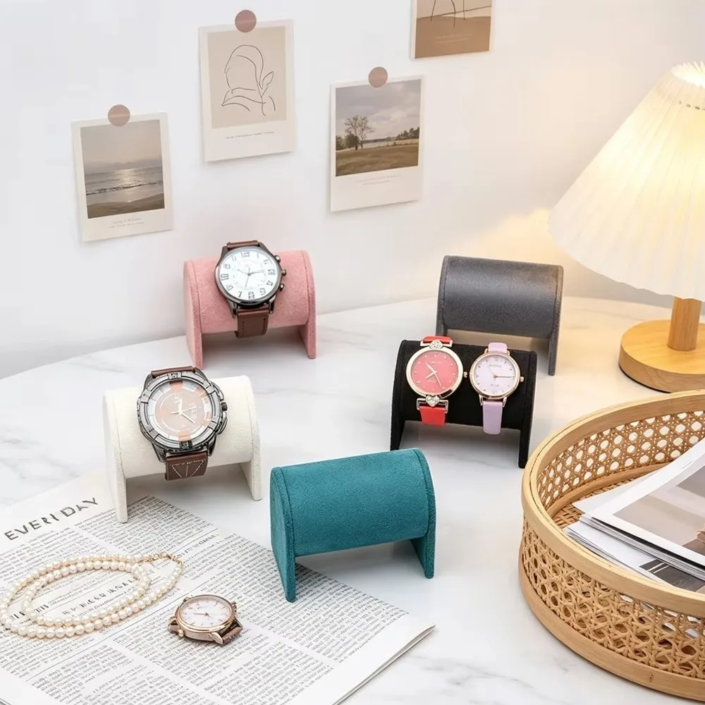 Small Pillow Shape Jewelry Display Stand Leather Headband Sponge Core Bracelet Display Pillow Counter Display Flannel