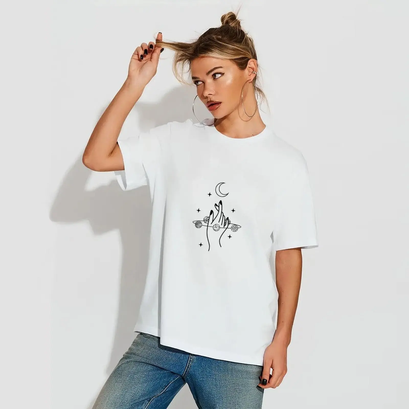 

Художественный минималистичный топ с круглым вырезом и короткими рукавами с принтом пальцев и луны, дышащая хлопковая женская одежда, футболка с круглым вырезом