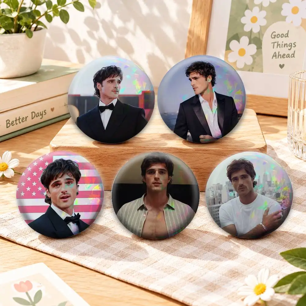 Actor J-Jacob Elordi Badges Creative Tinplate Button PinsBrooch Badge Clothes Backpack