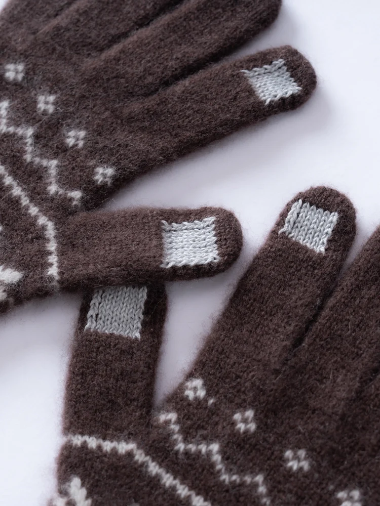ZYCZCXX A-grade 100% Cashmere Knitted Soft Warm Touch Screen Gloves in Autumn and Winter Stretch Gloves for Men And Women.