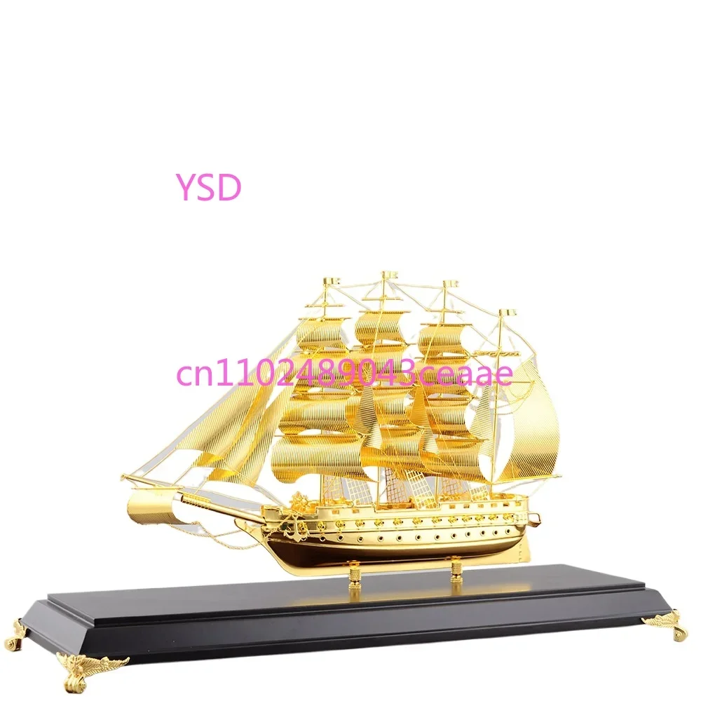 Metal Alloy Sailboat Model (Business Celebration Gift, Commemorative Ornament, Creative Home Decoration)