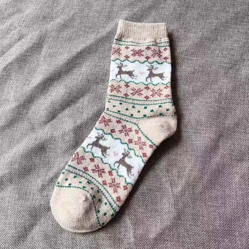 Cotton Socks Autumn Winter Thickened Girls Wool Socks Japanese Christmas Warmth Jacquard Deer Bear Warmth Medium  Comfortable