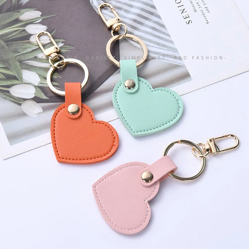 Leather Heart KeyChain Fashion Leather Heart Shape Keychain Women Car Key Holder Home Key Ring Charm Bag Car Pendant Gift