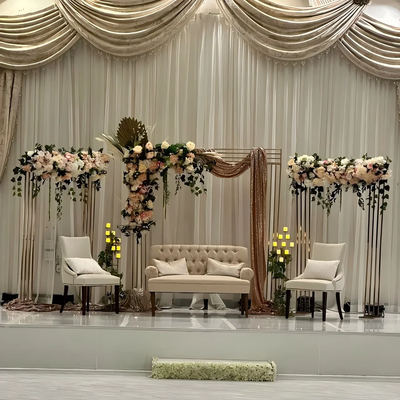 Metal rectangular wedding arch background bracket, gold frame wedding photo booth background, used for wedding engagement party