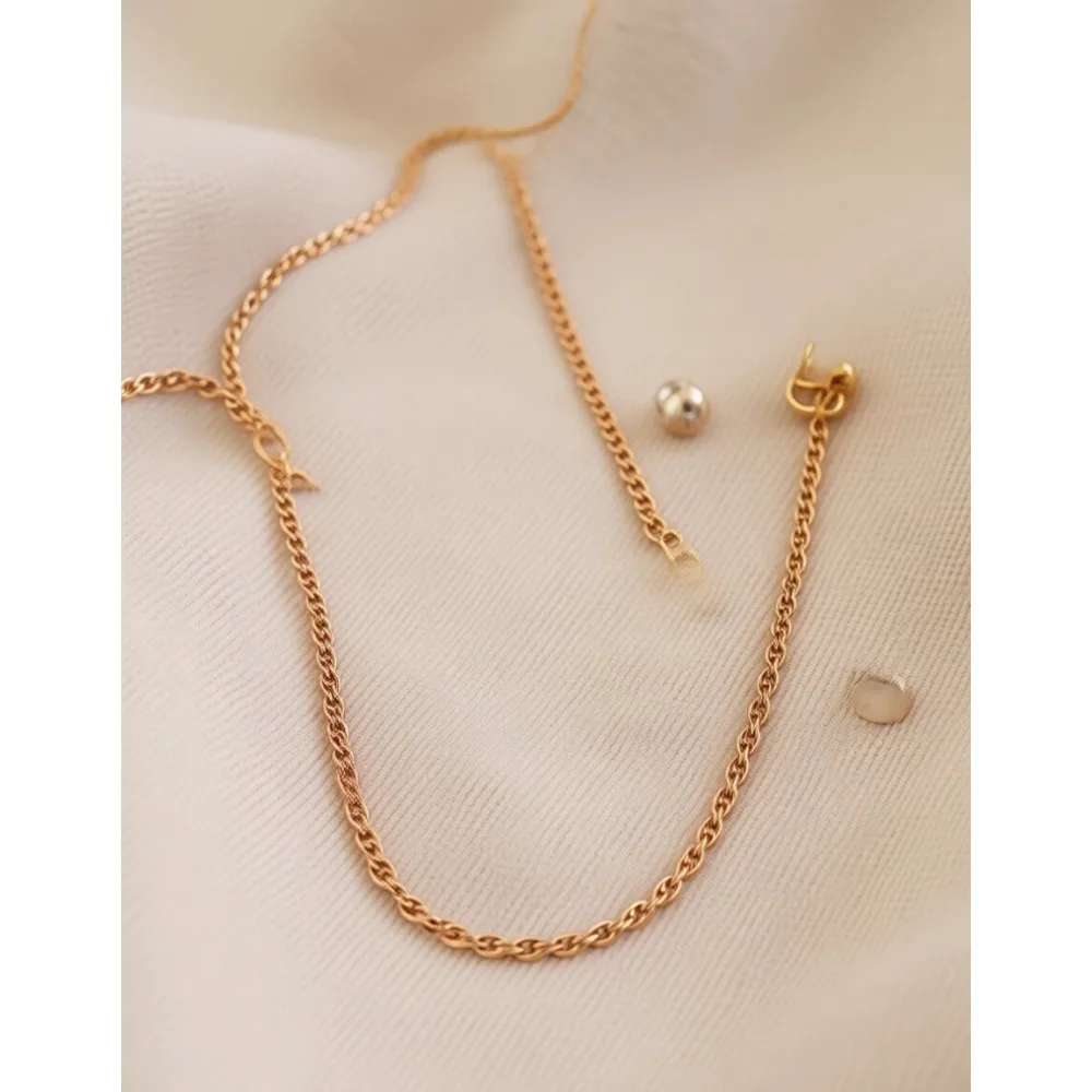 

Цепочка-шнурок 15-24 мм, позолота 14 карат, серебро 925 пробы, гипоаллергенная, 16-24 дюйма