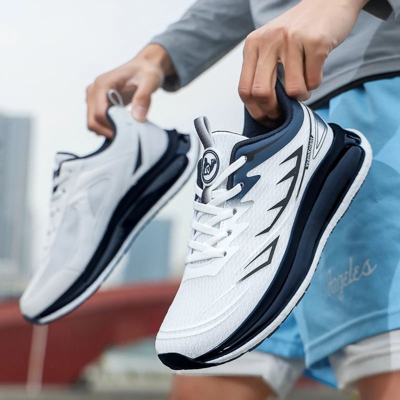 

Outdoor Running Shoes Men Lightweight Anti-slip Wear-resistant Casual Shoes Men Lace-up Sports Breathable Walking Shoes Men