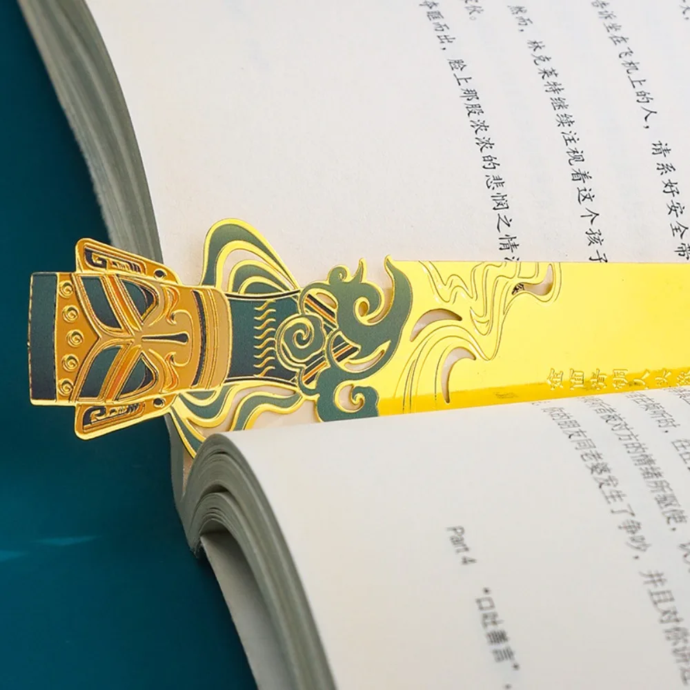 Retro Sanxingdui Chinese Style Bookmark Page Clip Students Metal Book Mark Ethnic Style Book Holder Hollow Book Clip Office