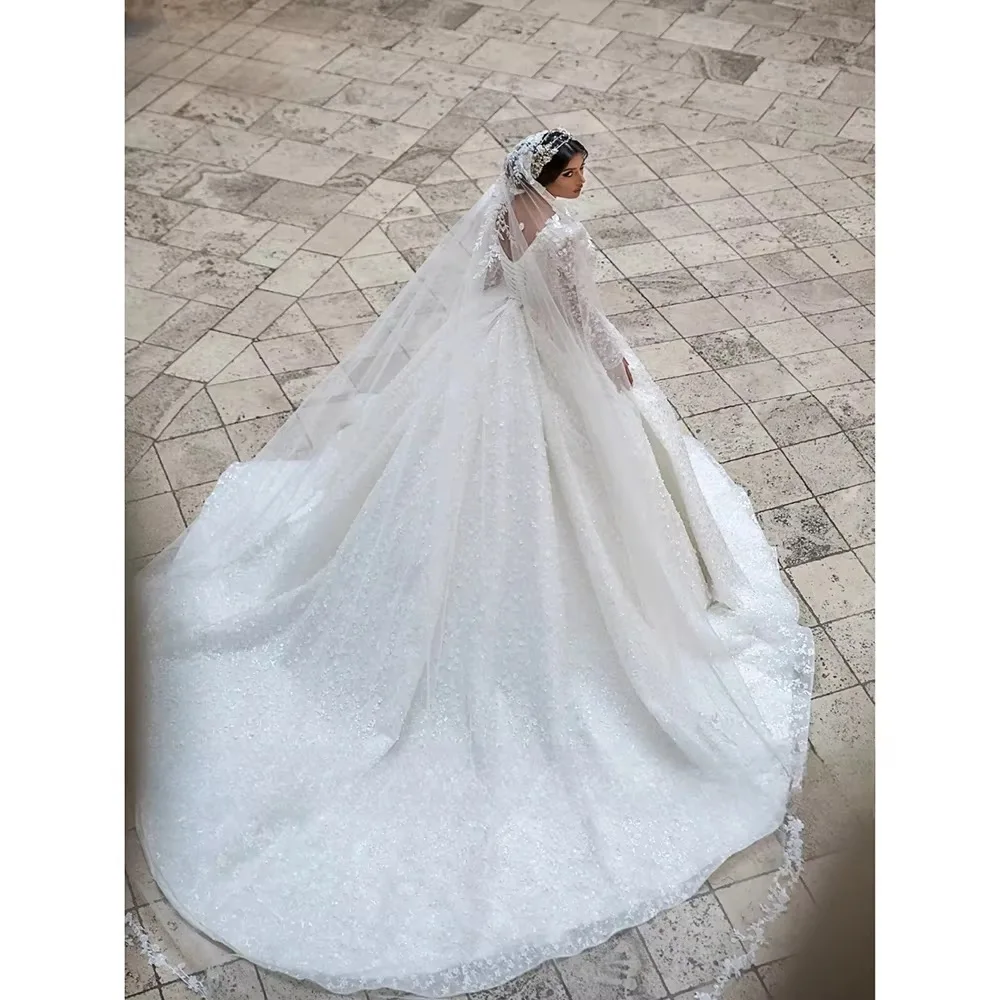 Personalizza splendido abito da sposa bianco con scollo a V maniche lunghe, applique in pizzo, paillettes, perline, abito da sposa, abiti da sposa principessa