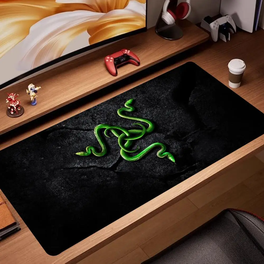 

R-Razer logo Mouse Pad Mouse Pad Gaming Mousepad Speed Desk Mat Laptop Gaming Mats For Office Carpet Desk Accessories