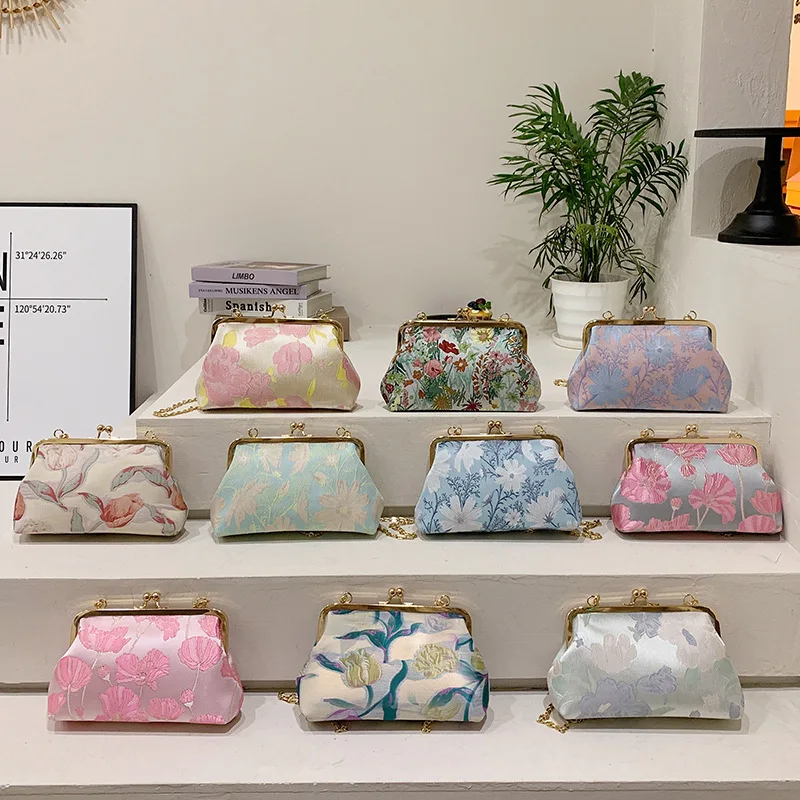 النمط الصيني حقيبة كتف مطرزة حقيبة يد أنيقة ريترو حقيبة مربعة صغيرة حفل زفاف فاخر مصمم المرأة مساء مخلب