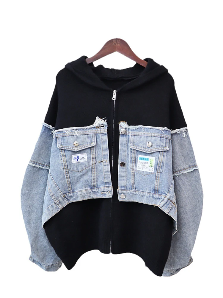 [EWQ] Denim Patchwork Cardigan Coat Women Long Sleeve Hooded Loose Letter Patch Sweater Jacket 2024 Autumn Winter New 16U3893