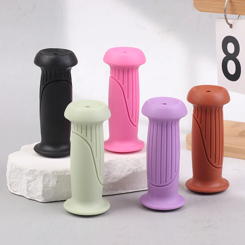 1Pair Universal High-Elastic Rubber Non-Slip Bike Scooter Handle Grips Balance Bike Handle Protectors for Riding Experience