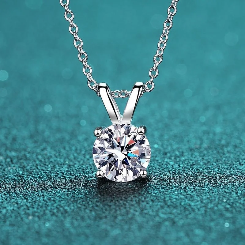 Butterflykiss D Color Moissanite Diamond 925 Sterling Silver Four Claw Pendant Necklace For Women Anniversary Gifts Wholesale