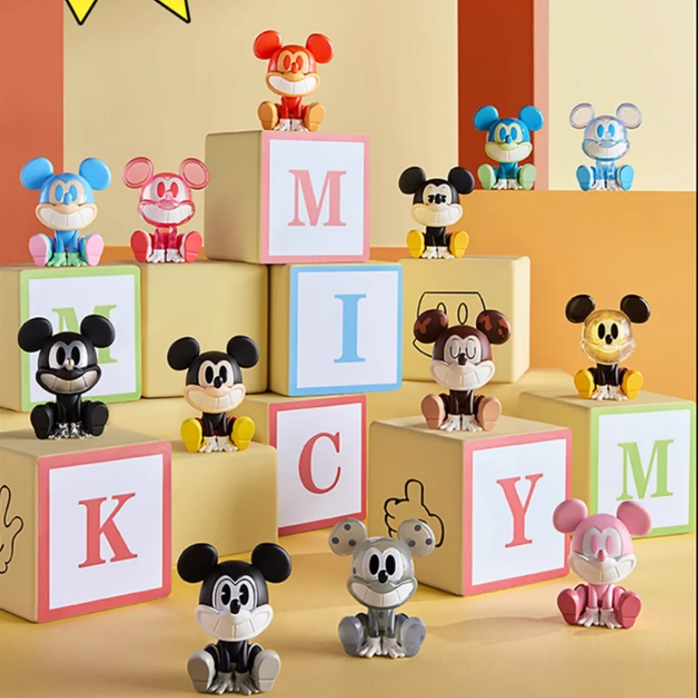 Original Mickey Mouse Laugh Energy Series Blind Box Mickey Anime Figure Mystery Box Ornaments Desk Dec Gifts Toys