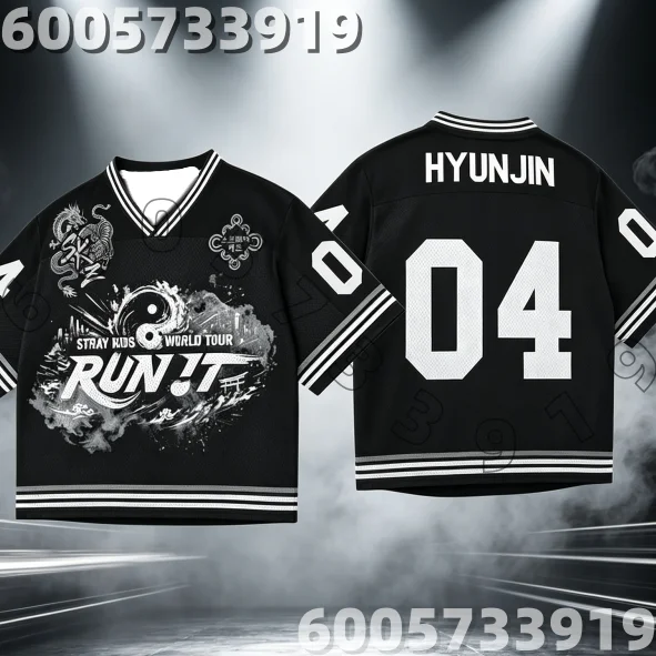 RUN!T World Tour Fußballtrikot, Hyunjin # 04 Koreanisches K-Pop-Top, orientalischer Drachen-Print, Sportbekleidung für Fans, Konzertkleidung, Familien-Kinder-T-Shirts – Detail 1