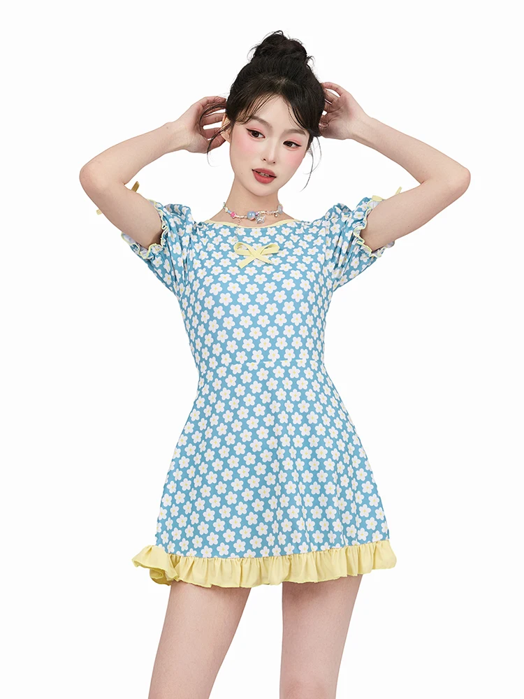 

Милый купальник-бикини с юбкой для женщин, летний, корректирующий, скрывающий недостатки фигуры, для студенток, для небольшой груди, для горячих источников, для отпуска