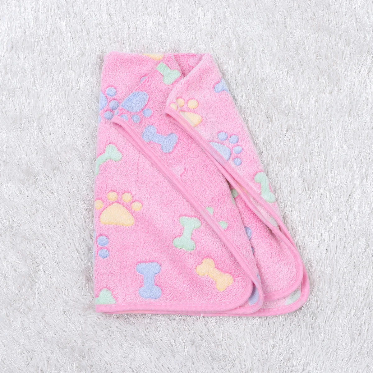 

1Pcs Pet Carpet Small Bone Printed Dog Blanket Cushion 76x53cm Warm Sleep Mat for Travel Home Car Pet Carpet Super Blanket