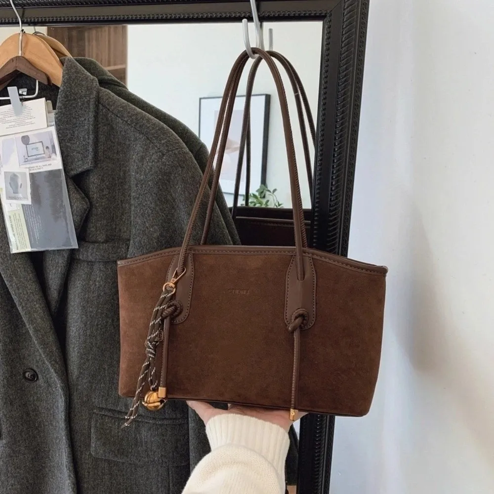 

Корейская простая сумка-хобо из искусственной кожи с подвесками, на плечо, в стиле французского шика, для путешествий