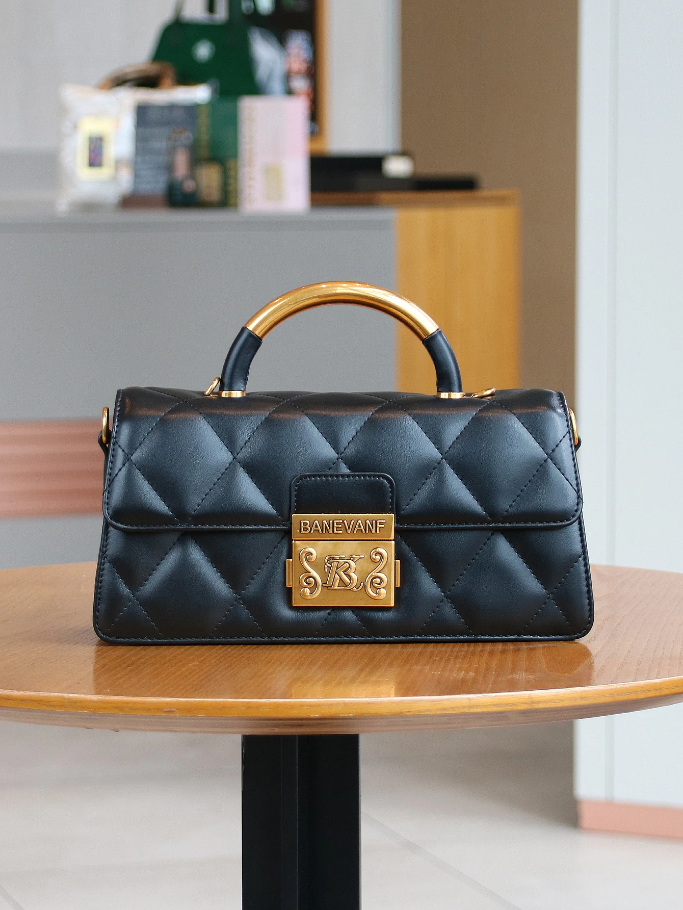 

Женская модная сумка-тоут из ротанга с ромбовидным узором 2026 года, стильная универсальная сумка-тоут, изысканная мини-квадратная сумка через плечо, минималистичная сумка-кроссбоди