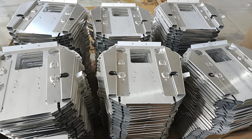 High-End Custom Bracket Precision Stamped Stainless Steel/Aluminium/Metal Offering Laser Cutting Sheet Metal Processing Assembly