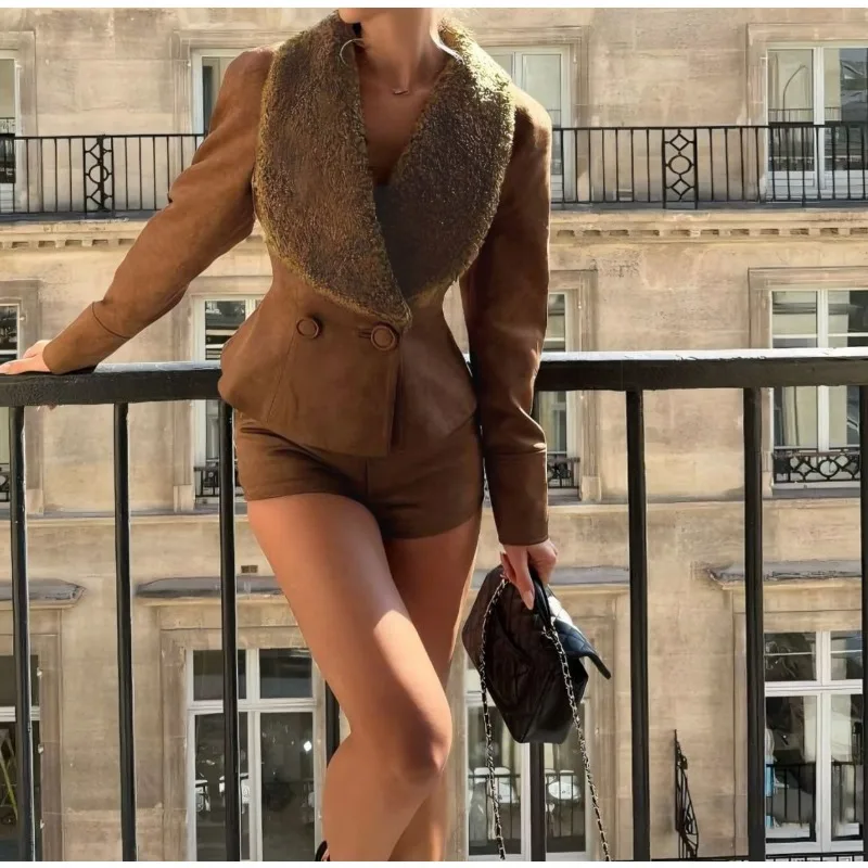 

Retro fashion luxury luxury sense shows thin plush lapel long-sleeved jacket women's versatile top winter