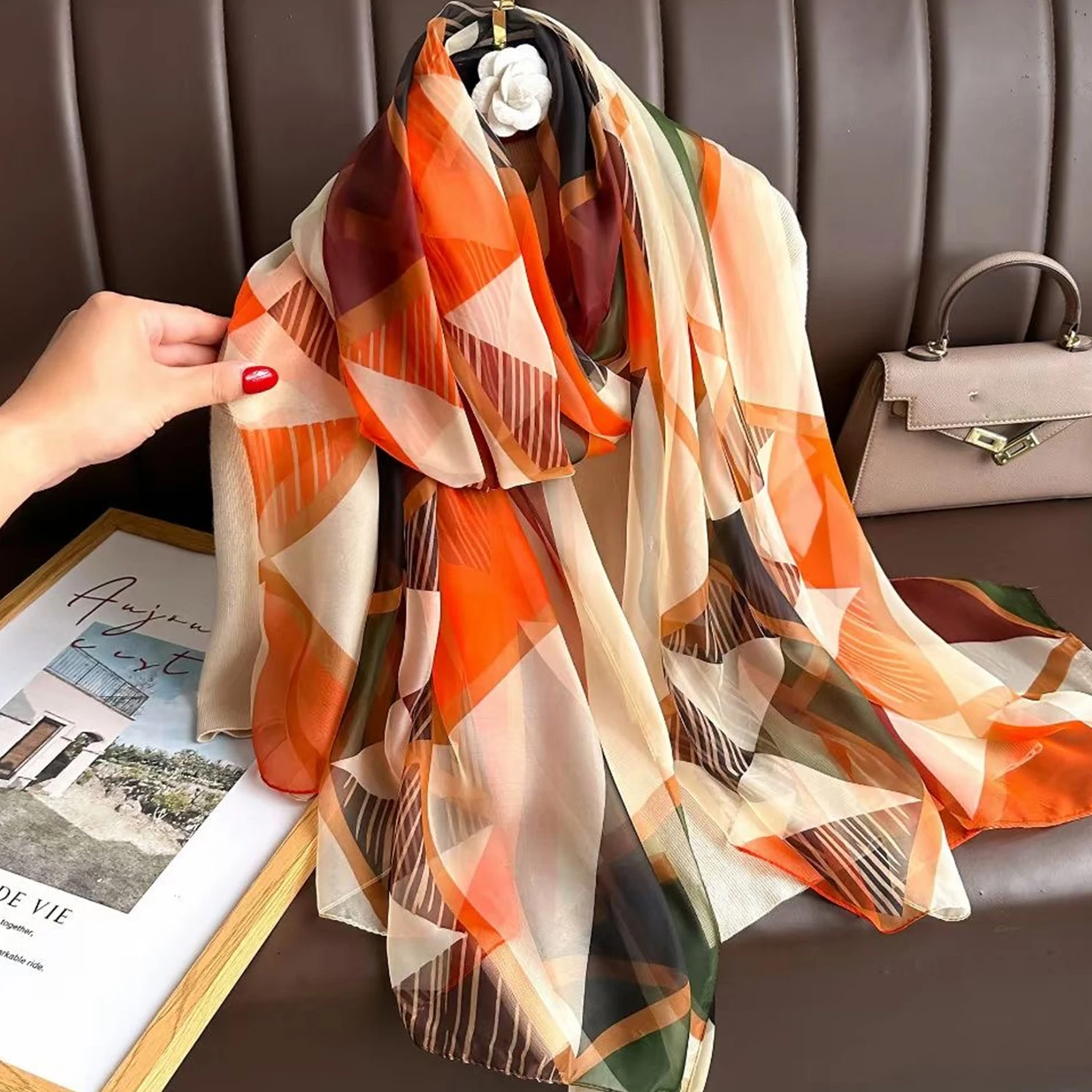 Fashion Satin Finish Sunscreen Scarves Female 185X135CM Style Beach Towel Luxury Dustproof Big Bandanna Popular Print Silk Shawl