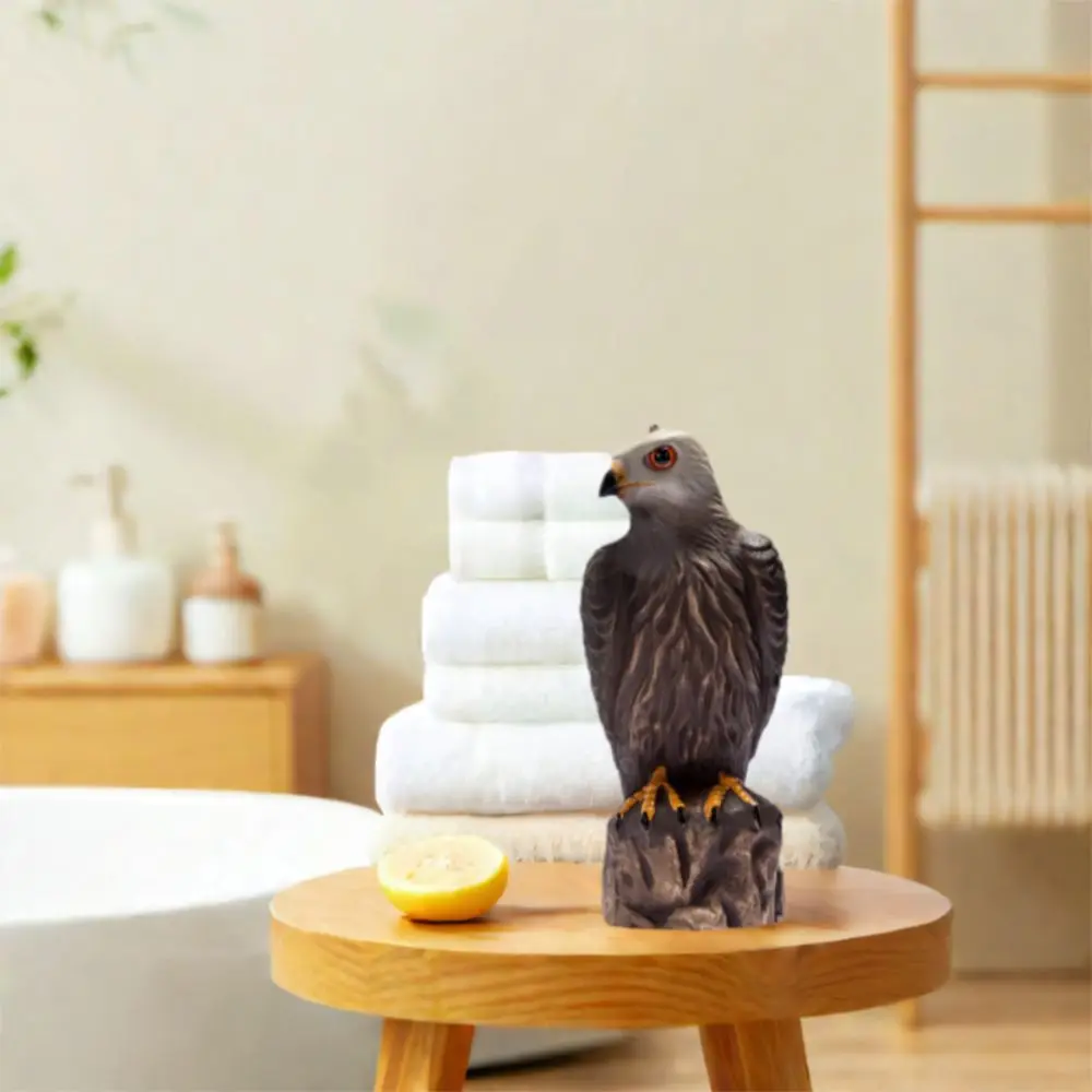 Creative Lifelike Garden Eagle Statue Sturdy Realistic Birds Decoy Hawk Resin Crafts Waterproof Falcon Statue Outdoor Courtyard