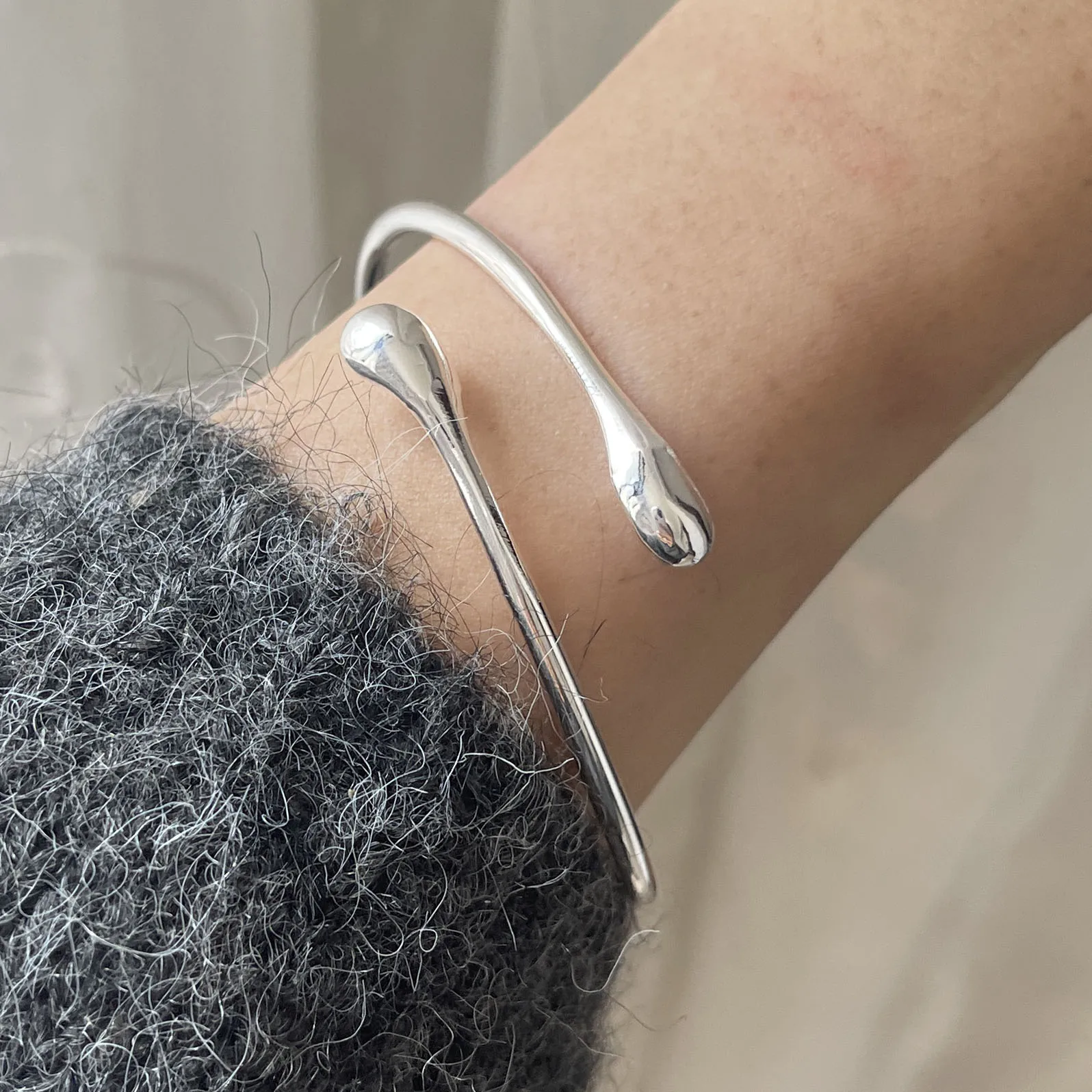 925 Sterling Silver Bracelets for Women Men String Accessories Trend Smooth Hug Pendant Party Jewelry Gift