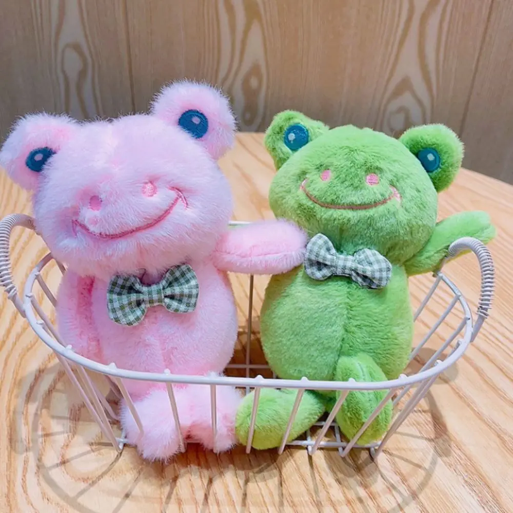 Creative Soft Frog Keychain Cartoon Funny Frog Pendant Stuffed Frog Keychain Hanging Accessory