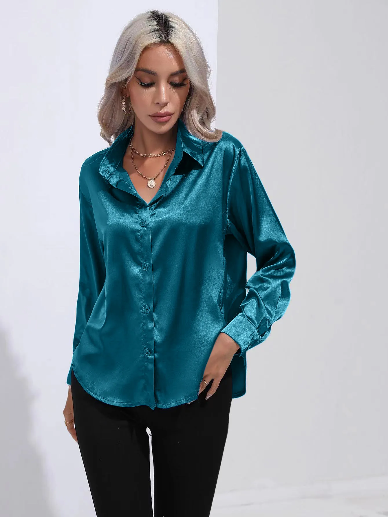 

2025Office Lady Long Sleeve Blouse Women Autumn 2025 Overshirt Satin Femal Clothing Elegant Korean Style Luxury Designer Blouse