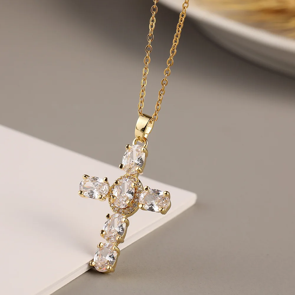 

New Women's Necklace 18k Gold Plated Black Crystal Zircon Cross Pendant Classic Fashion Jewelry
