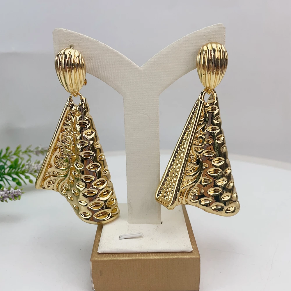 

Американские африканские нигерийские модные большие серьги-капли изысканные медные большие стильные серьги для женщин повседневные ювелирные изделия подарки FHK21068
