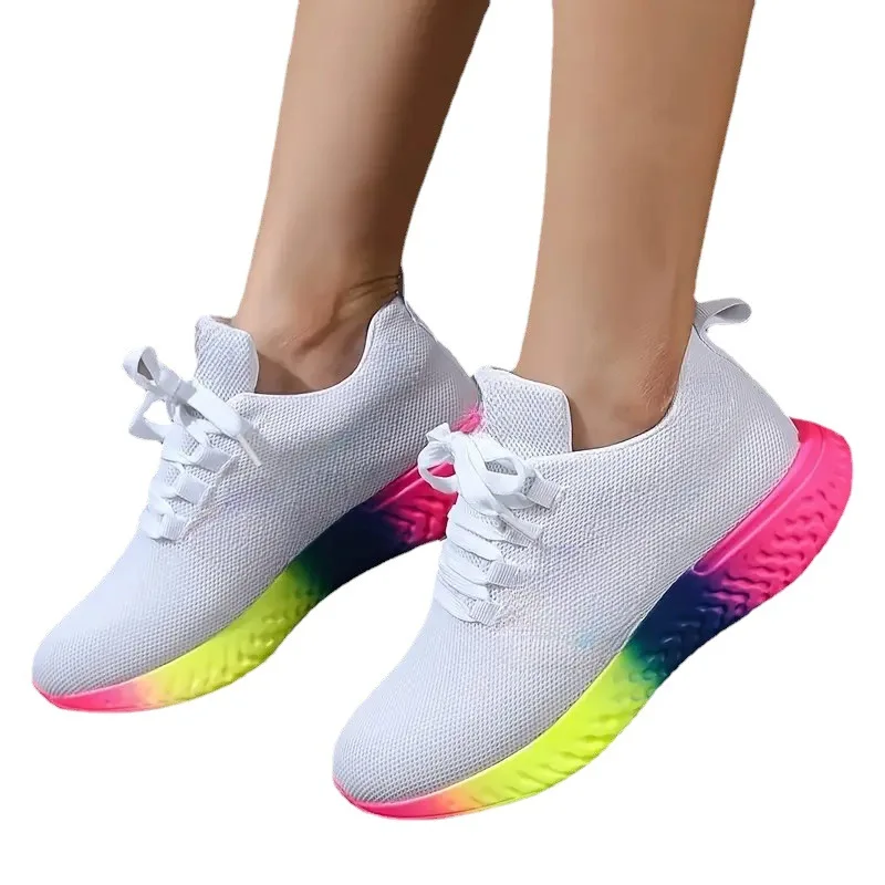 Scarpe Casual da donna estate nuove scarpe da ginnastica da donna in rete leggera di grandi dimensioni stringate comode scarpe vulcanizzate da donna