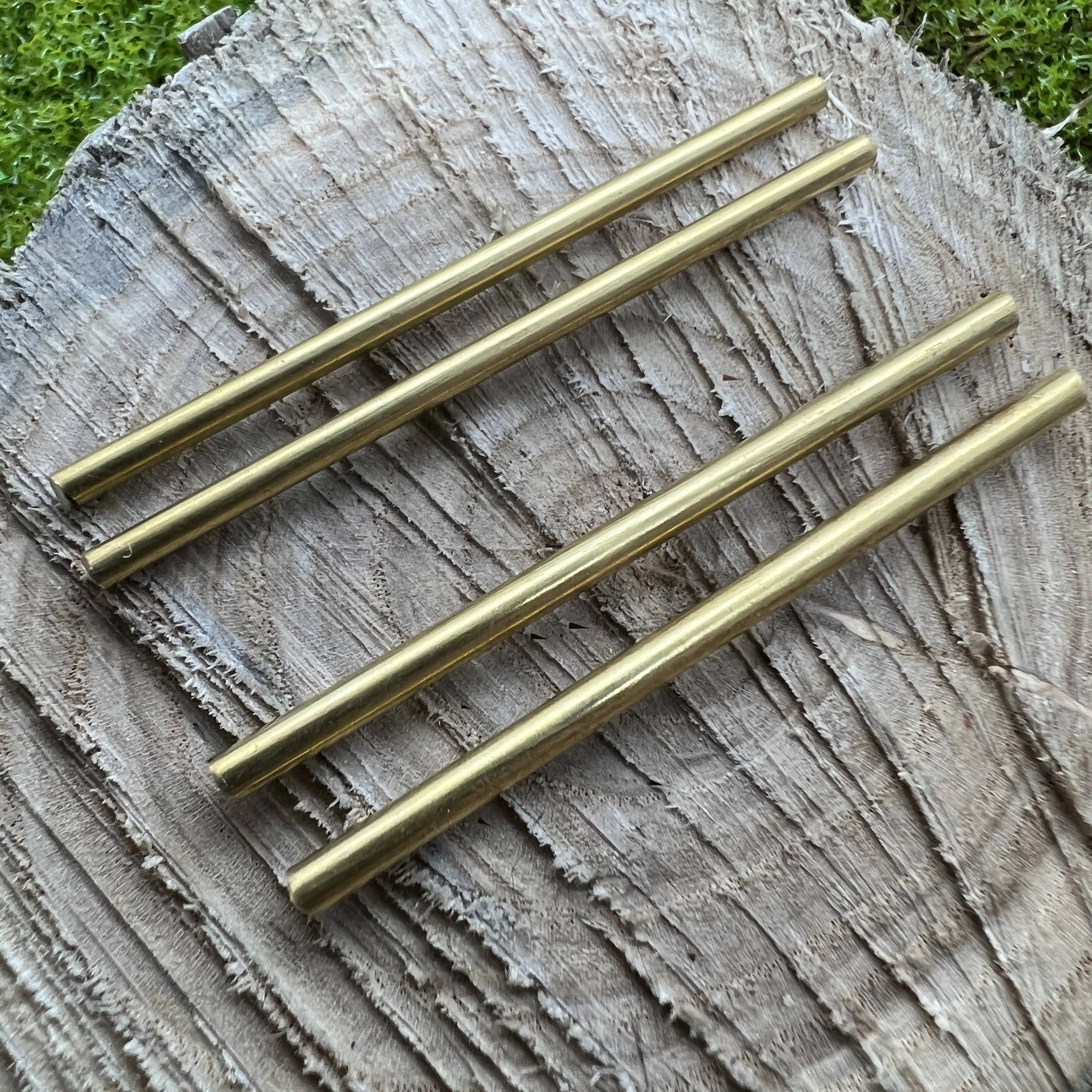1 set 2pcs 2.2mm and 2pcs 2.5mm H62 Copper Rod Rivet For 91mm Victorinox Swiss Army Knive SAK DIY Accessories