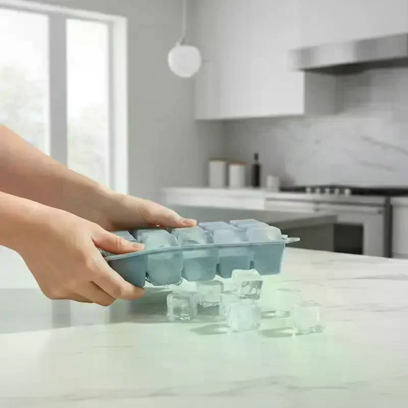 15Grid Food-grade Silicone Stackable Extra-large Lce Cube Square Ice Cube Tray