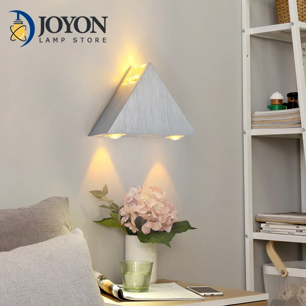 

Indoor LED Lighting Aluminium 3W Wall Lamp Triangle Shape Modern Bedroom Beside Light for Home Decor AC110V 220V