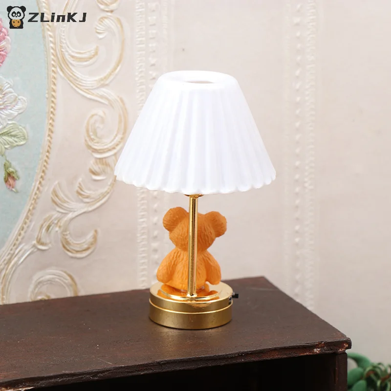 ▶ 1:12 ドールハウスミニかわいいクマテーブルランプモデルミニチュア LED ライト家庭用家具装飾おもちゃドールハウスアクセサリー照明