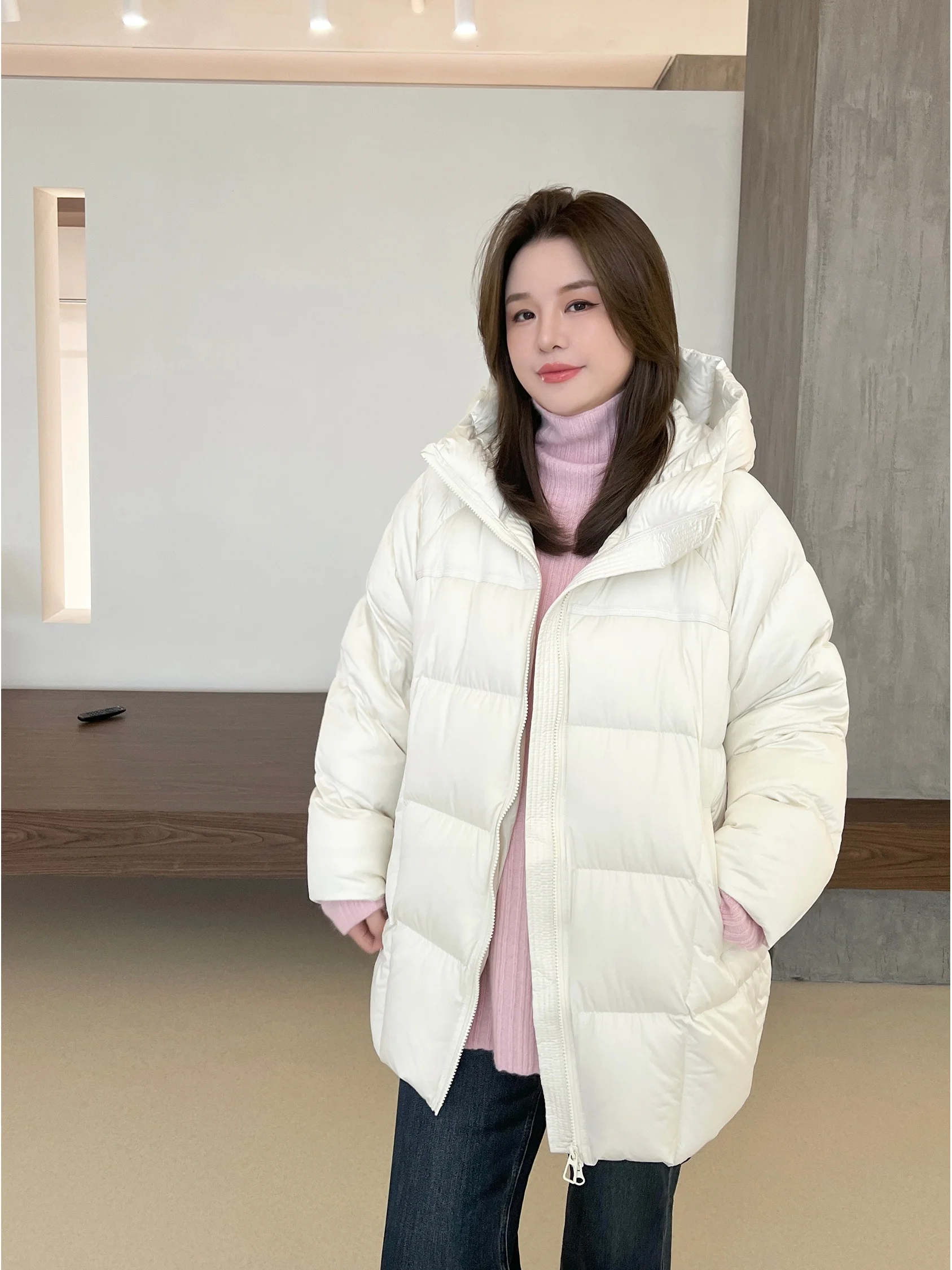 

Куртка-пуховик Jojo Private Collection с капюшоном, 90% белый пух, с эффектом атласа, устойчивая к сминанию, MKNN MK356