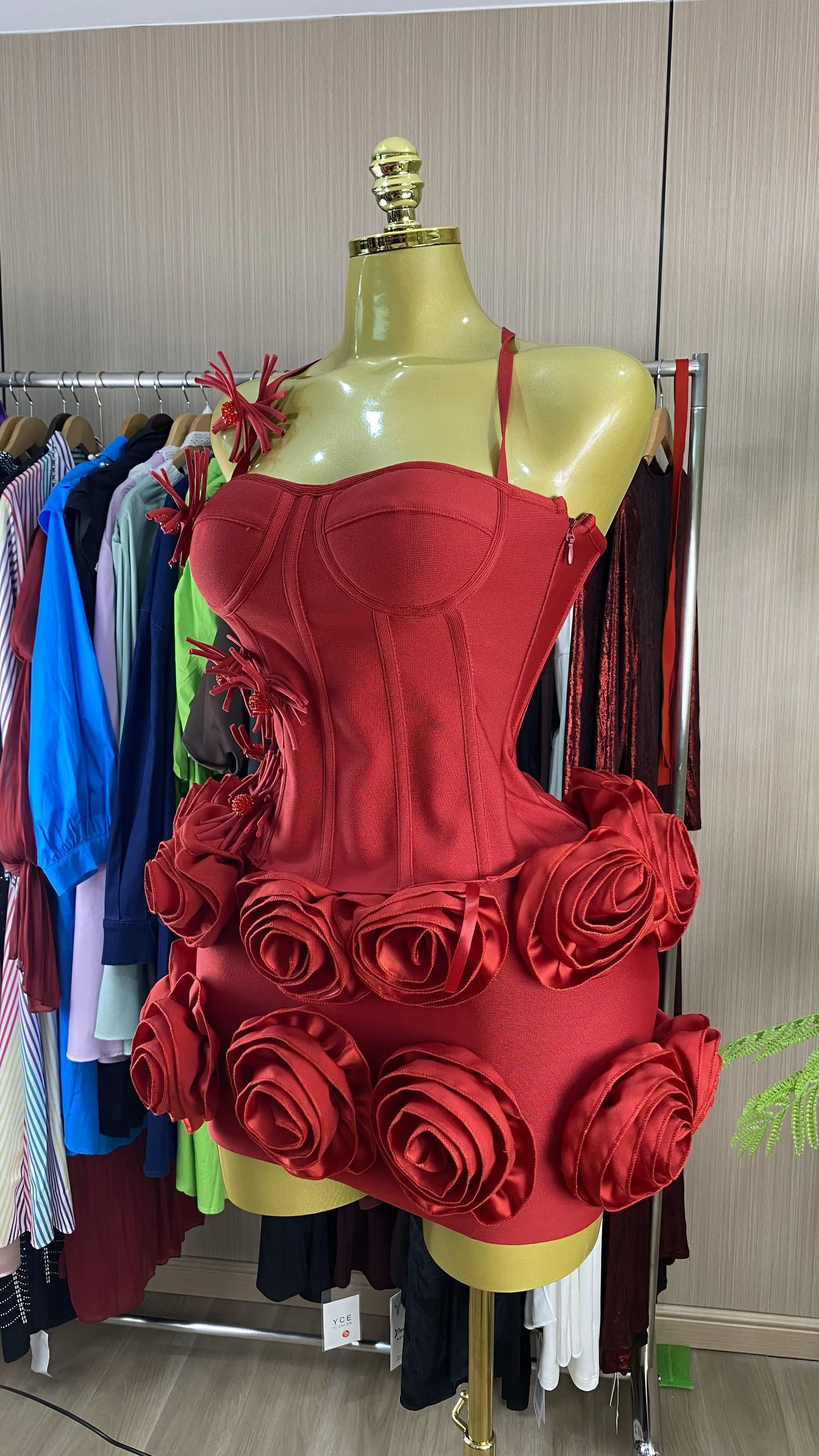 High-quality appliqué bandage set, sexy halter neck mini skirt, floral top, casual two-piece women's set-GZXX844