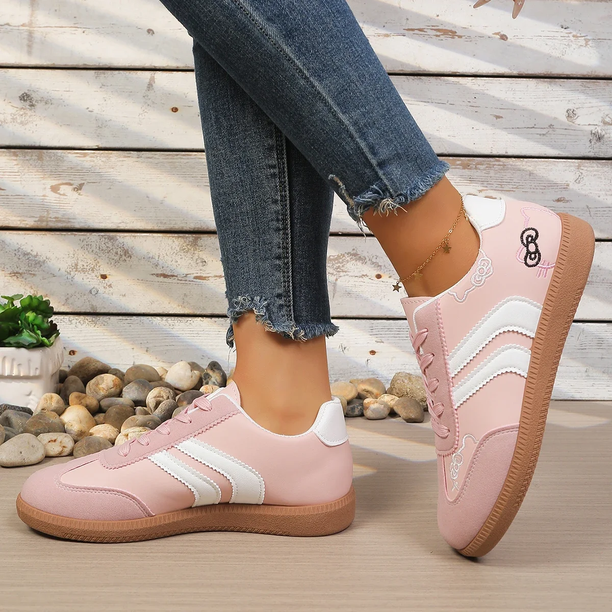 Koreanischer Stickerei-Stil 2026 Neue Damen-Trainingsschuhe, Vielseitige Casual-Sport-Ultra-Leichte Flache Weiße Sneaker – Detail 11