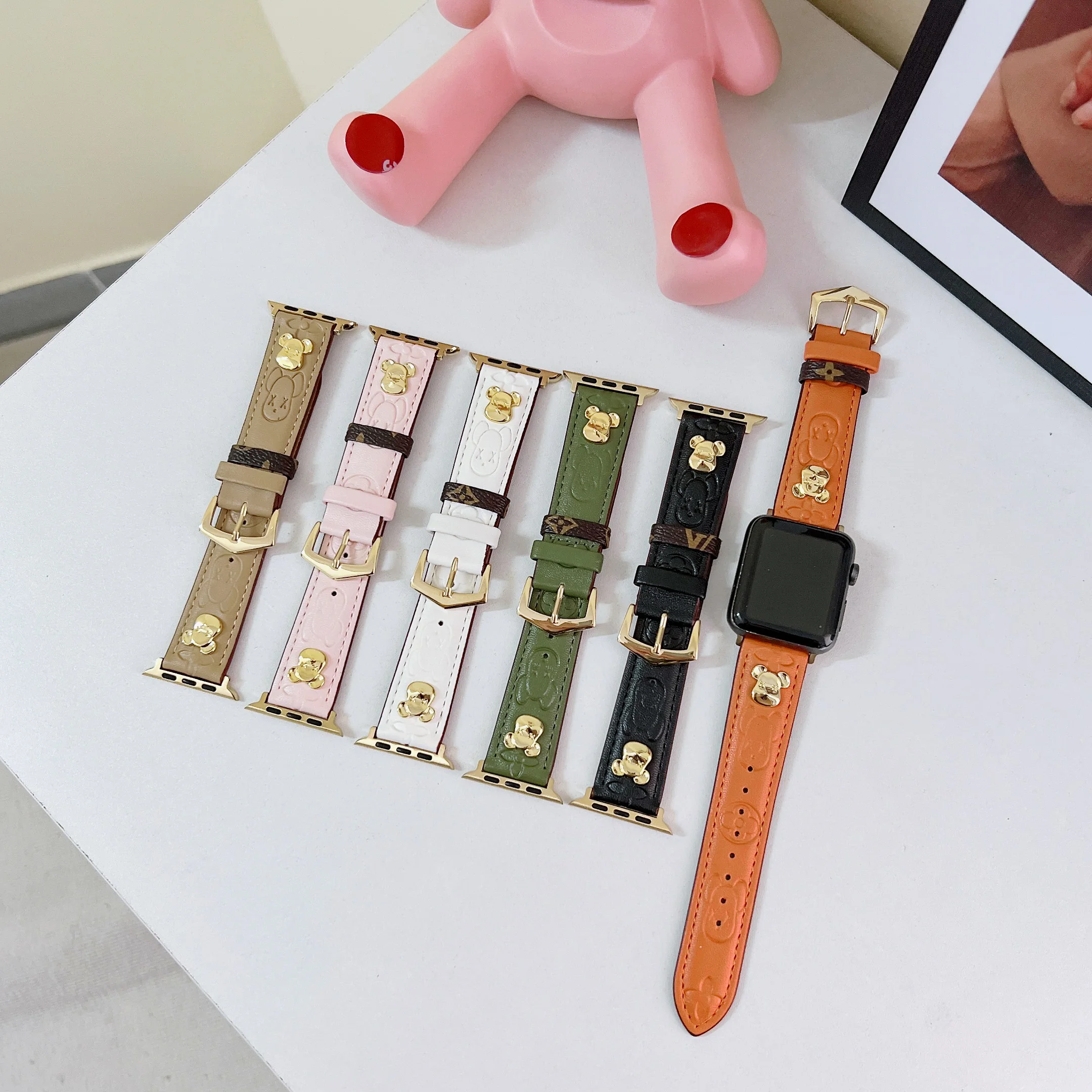 

YUKIRIN Cute Bear Genuine Leather Straps For Apple Watch Series 7 SE 6 5 4 3 2 for iWach 38 40 41 42 44 45mm Buckle Band