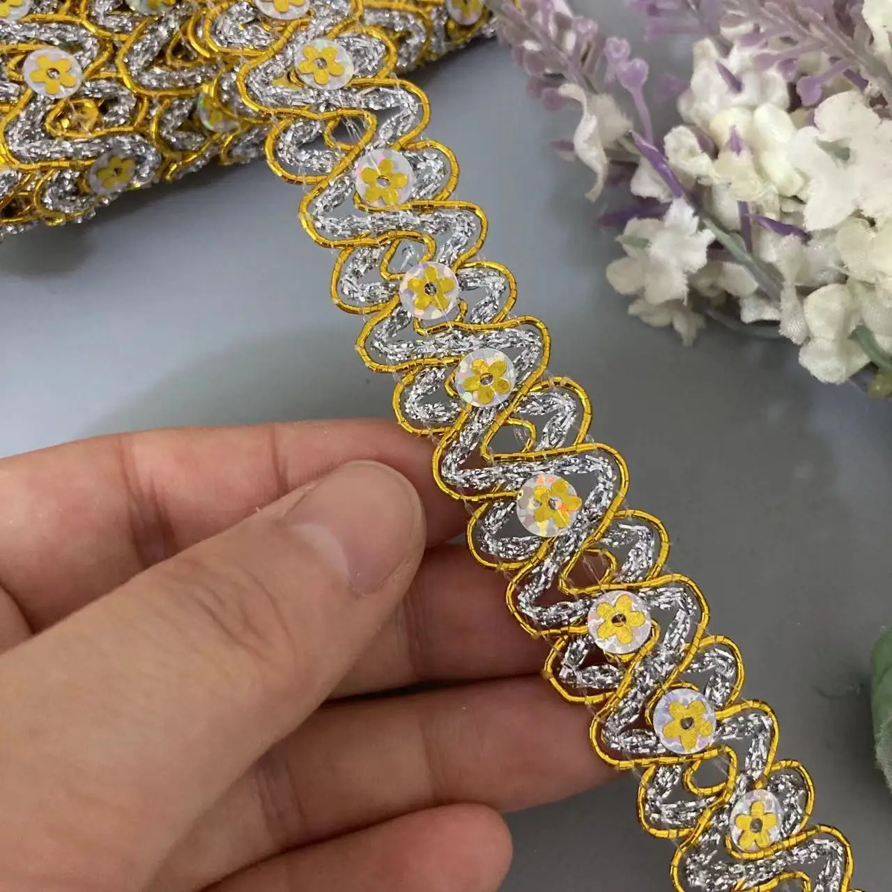 1 Meters Yellow Sequin Wave Gold Glitter Lace Trims Filigree S-Shaped Bead Webbing Dance Craft Accessories 1.8cm Sewing