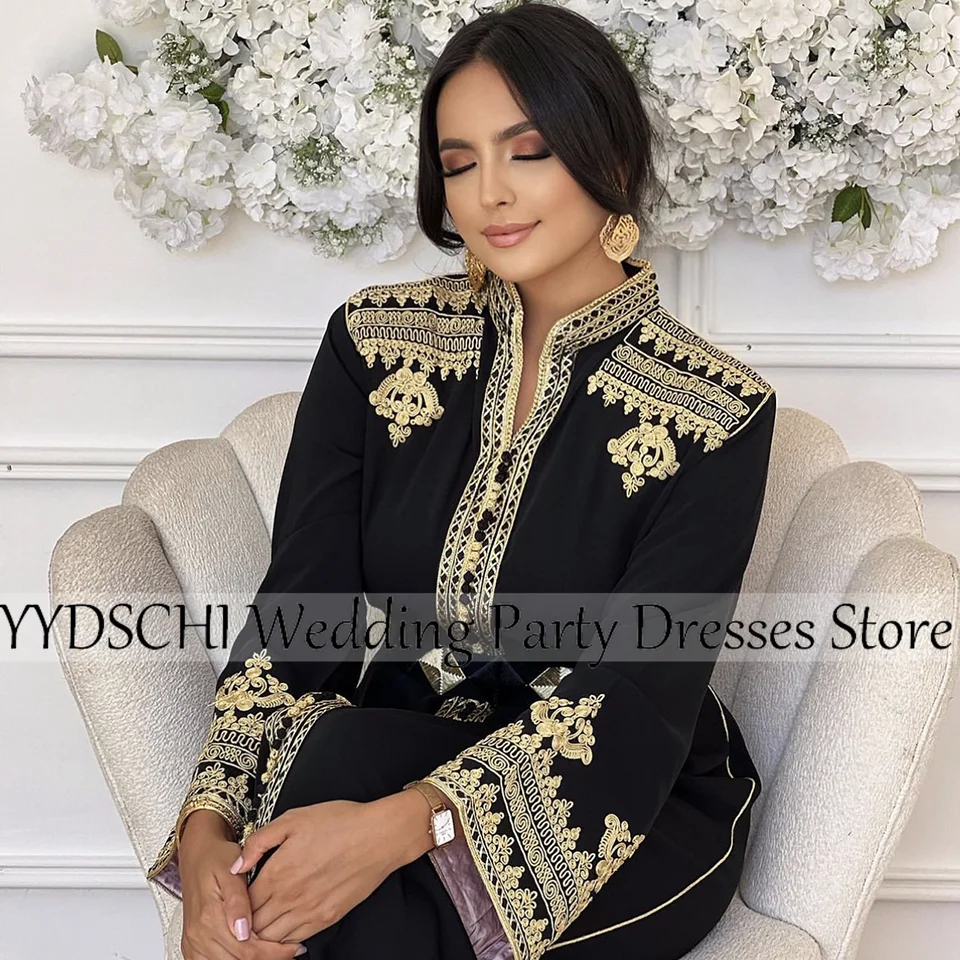 Customized 2024 Moroccan Women Gold Beaded Stand Collar Abaya For Wedding Party Dubai Middle Kaftan Long Sleeves With Belt