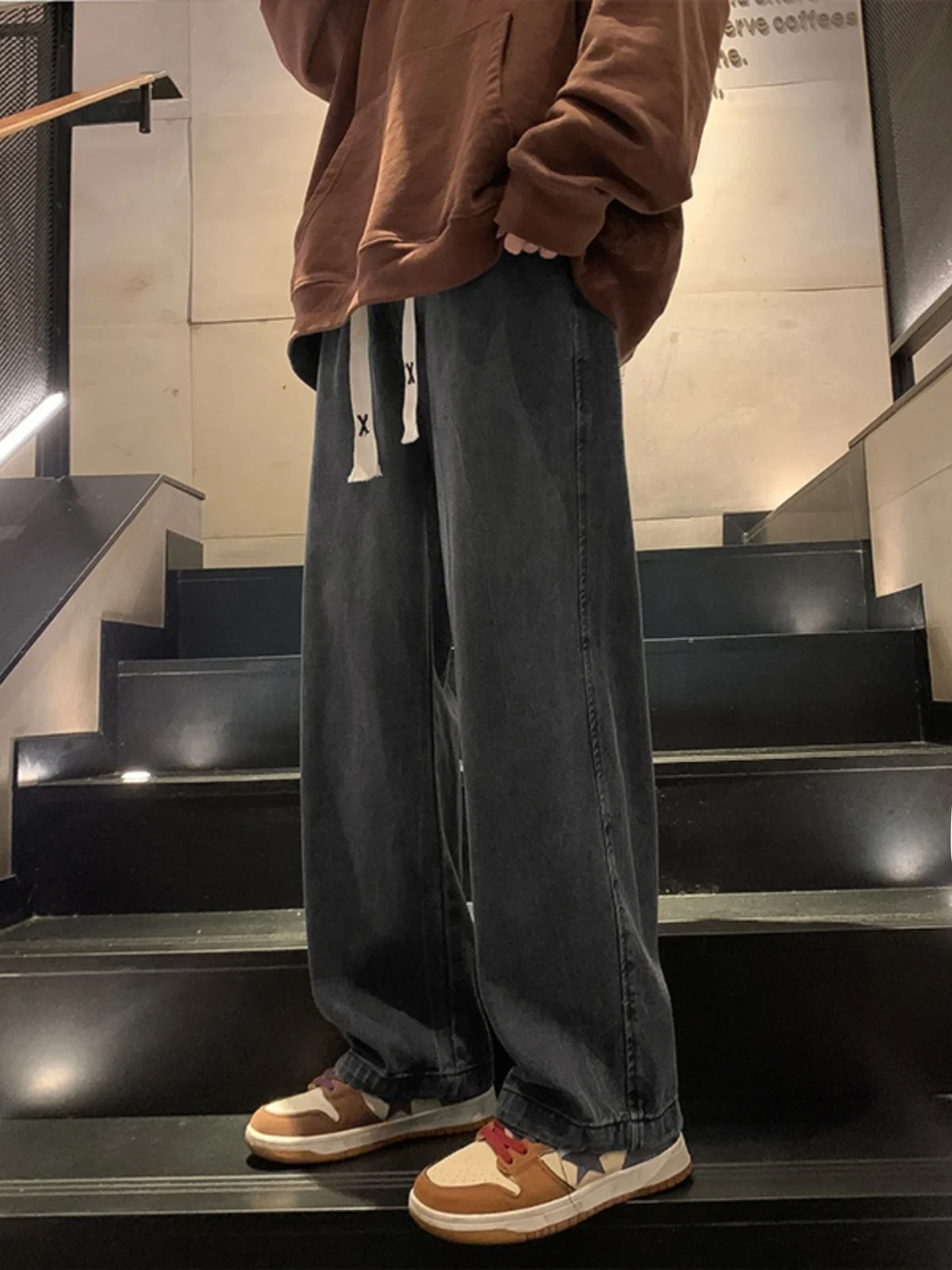 

Straight Leg Men's Jeans High Street Cool Trendy Wide Leg Pants Retro American Dad Jeans Youth Faion Wear Resistant