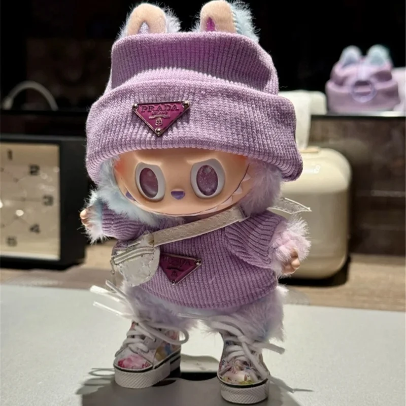 Ubranka dla lalki Labubu 15-17 cm, retro sweter z odwróconym trójkątem, naszyjnik, zestaw akcesoriów: słuchawki, okulary, buty.