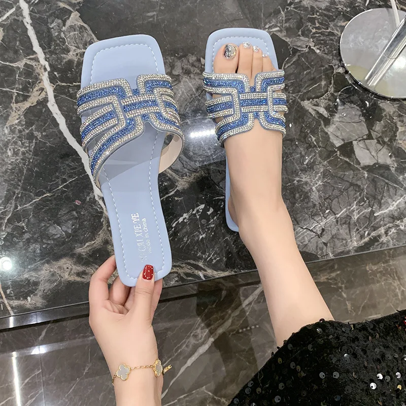 

Slippers Summer Flats Women New Fashion Non-Slip Beach Shoes Comfortable Square Heel Women's Sandals Plus Size