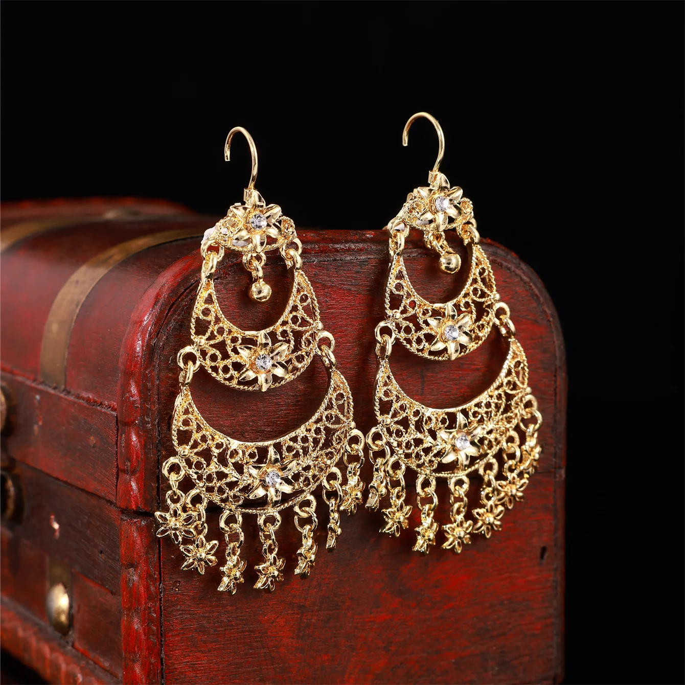 Moroccan Fashion Women's Earrings Hand Carved Moon Shape With Star Pendant Bride Luxury Wedding Party Pendant Jewelry